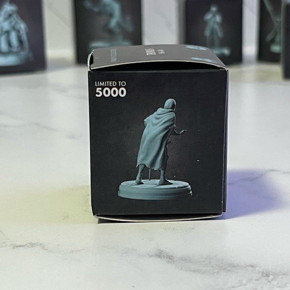 Thomas (Beggar) Miniature For Tabletop RPGs | Kraken's Collectibles - Picture 2 of 7